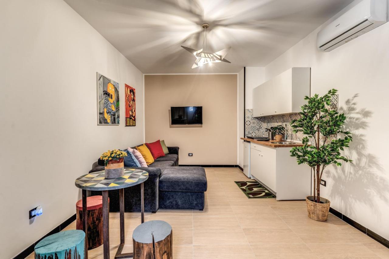 The Quarters Naples Apartments Exterior photo